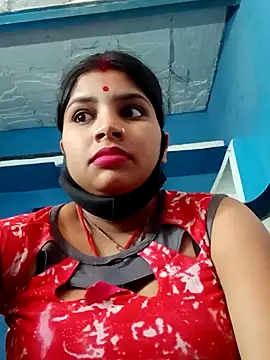 Snapshot of Nisha_Cute chatting on March 19, 2025, 7:51 am Nisha Cute online show from March 19, 2025, 7:51 am