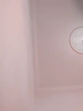 Snapshot of Nafas135 chatting on October 20, 2025, 12:49 pm Nafas135 online show from October 20, 2025, 12:49 pm