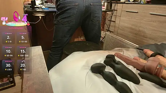 misteryman1956 online show from January 14, 2026, 8:20 am