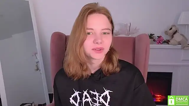 MirraBellanta online show from October 10, 2025, 9:47 pm