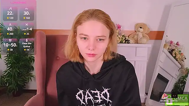 MirraBellanta online show from November 26, 2025, 10:11 pm