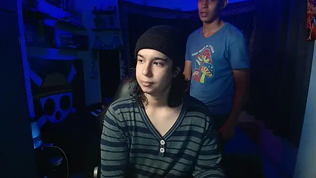 Snapshot of kairozz chatting on October 27, 2025, 2:32 pm kairozz online show from October 27, 2025, 2:32 pm