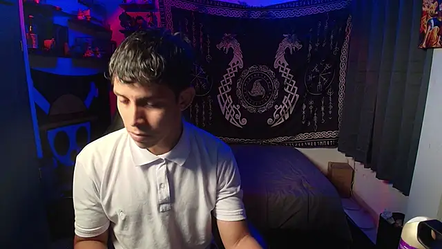 Snapshot of kairozz chatting on November 8, 2025, 7:34 pm kairozz online show from November 8, 2025, 7:34 pm