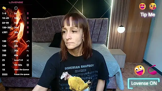 NatashaMason  online show from June 11, 2026, 7:12 pm