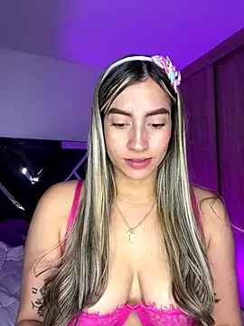 Issabela G1 online show from December 2, 2024, 4:53 am