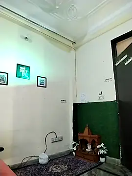 Snapshot of royaldoll-143 chatting on March 22, 2025, 3:42 pm royaldoll-143 online show from March 22, 2025, 3:42 pm