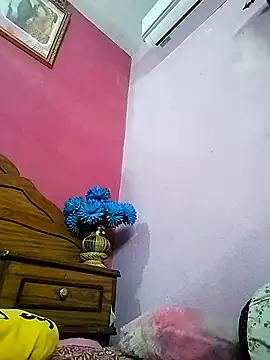 Snapshot of royaldoll-143 chatting on November 2, 2025, 5:48 pm royaldoll-143 online show from November 2, 2025, 5:48 pm