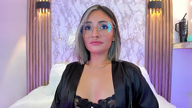 Nanda Vixen online show from February 22, 2025, 8:07 am