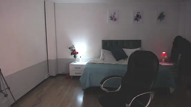 Nami sunny online show from February 9, 2025, 9:26 am