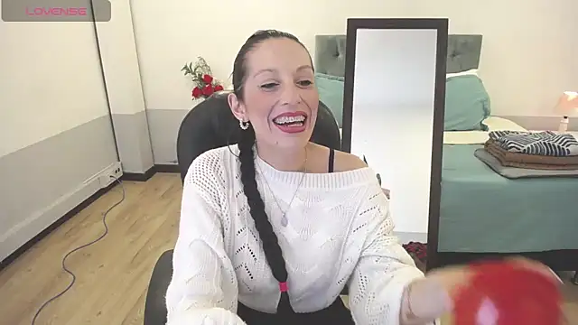 Nami sunny online show from February 9, 2025, 9:49 pm