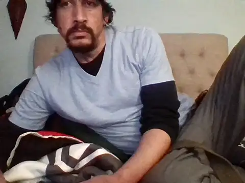 Snapshot of Curved4Pleasure chatting on March 9, 2025, 12:31 pm Curved4Pleasure online show from March 9, 2025, 12:31 pm