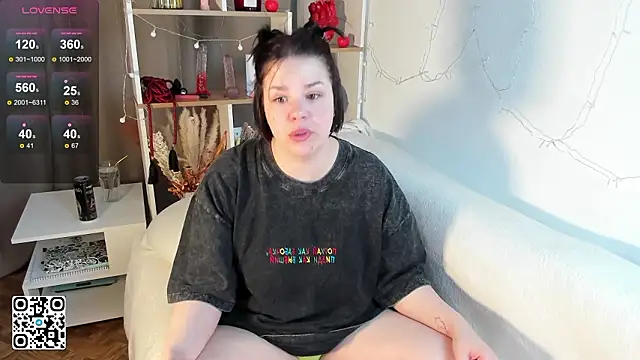 Lif love online show from February 8, 2026, 8:23 pm