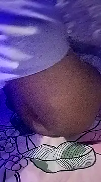 zoya khan25 online show from December 29, 2024, 2:31 pm