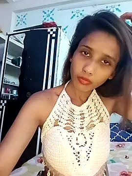 zoya khan25 online show from March 17, 2025, 7:57 am