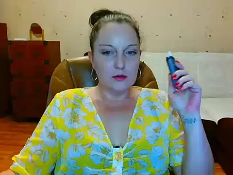 Alice3694 online show from December 28, 2024, 12:45 pm