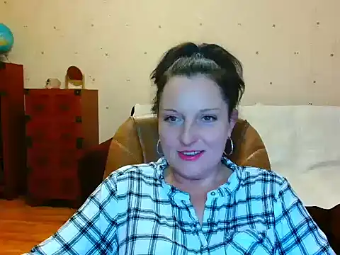 Alice3694 online show from January 2, 2025, 5:07 pm