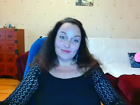 Snapshot of Alice3694 chatting on May 8, 2026, 6:41 am Alice3694 online show from May 8, 2026, 6:41 am