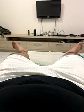 Snapshot of Your_daddy_544 chatting on September 15, 2025, 1:00 pm Your daddy 544 online show from September 15, 2025, 1:00 pm