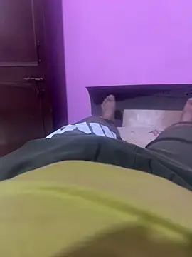 Snapshot of Your_daddy_544 chatting on October 28, 2025, 1:03 pm Your daddy 544 online show from October 28, 2025, 1:03 pm