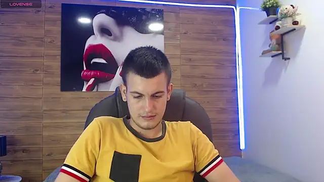 Snapshot of Cerokershelby chatting on January 19, 2025, 5:26 am Cerokershelby online show from January 19, 2025, 5:26 am