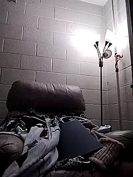 TickleMeKink online show from February 6, 2025, 11:43 am