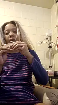 TickleMeKink online show from February 19, 2025, 7:06 am