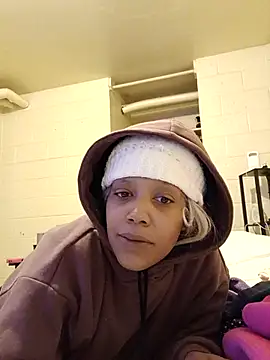 TickleMeKink online show from March 5, 2025, 5:40 am