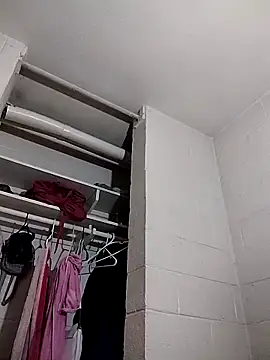 TickleMeKink online show from October 1, 2025, 9:15 am