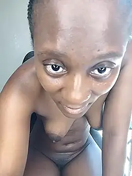 Lucy Blacksilk online show from January 8, 2026, 11:01 am