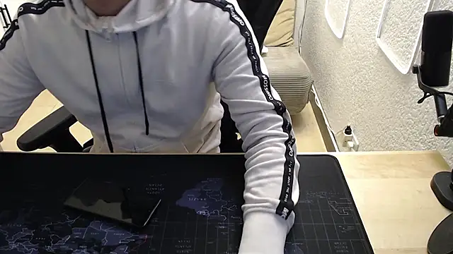 team dinamite69 online show from March 4, 2026, 12:00 pm