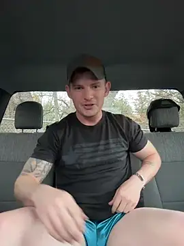 skittlez82 online show from November 11, 2025, 12:21 am