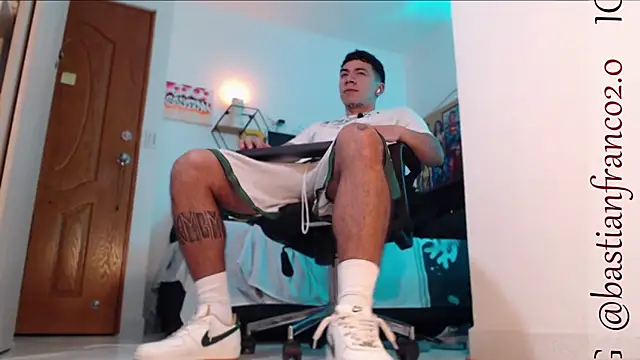 marc ginale online show from December 19, 2024, 4:02 am