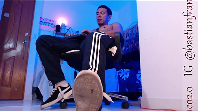 marc ginale online show from January 14, 2025, 4:04 am