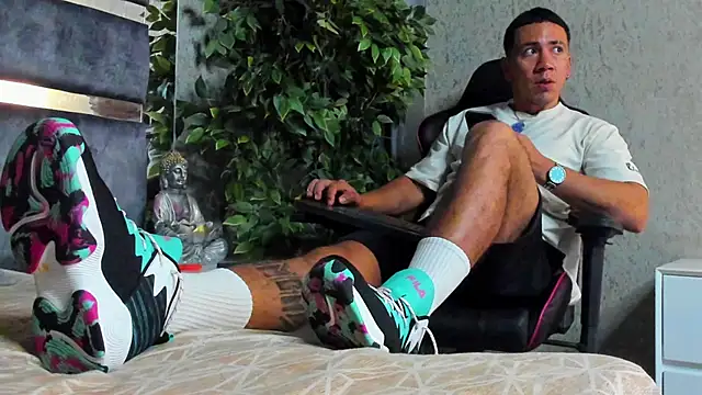 marc ginale online show from October 5, 2025, 1:20 pm