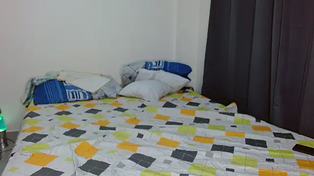 Snapshot of lianandnatasha chatting on March 4, 2025, 9:11 pm lianandnatasha online show from March 4, 2025, 9:11 pm