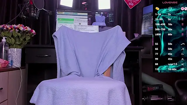 Raissa sky26 online show from September 27, 2025, 2:38 am