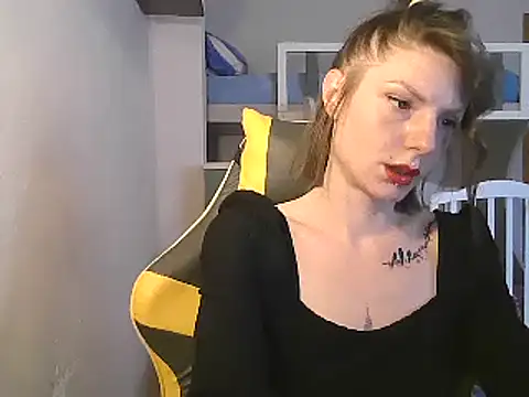 Feli blue online show from February 18, 2025, 12:06 pm