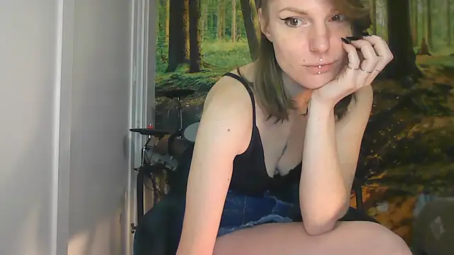 Feli blue online show from February 4, 2026, 9:15 am