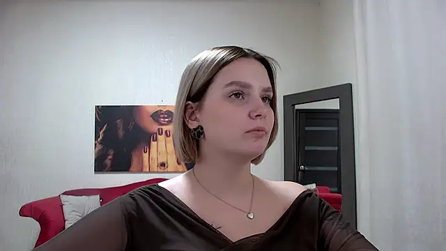 Snapshot of DianeMills chatting on February 8, 2025, 2:38 pm DianeMills online show from February 8, 2025, 2:38 pm
