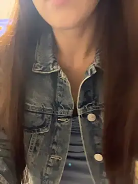 Holly Play online show from July 21, 2026, 7:54 am