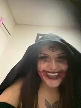 Snapshot of belletotosa chatting on October 15, 2025, 9:48 pm belletotosa online show from October 15, 2025, 9:48 pm