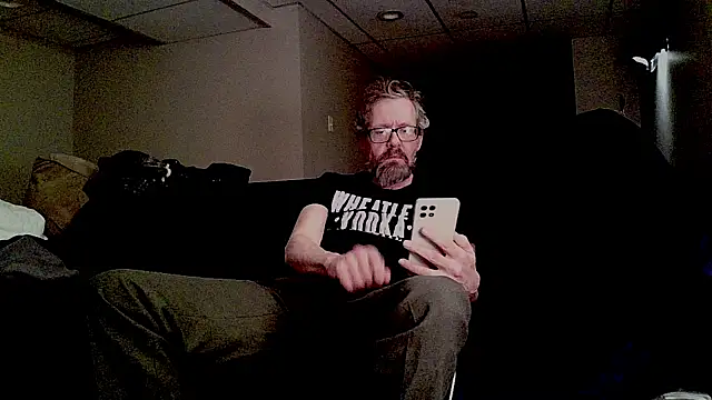 AronMellon76 online show from March 3, 2026, 3:23 am