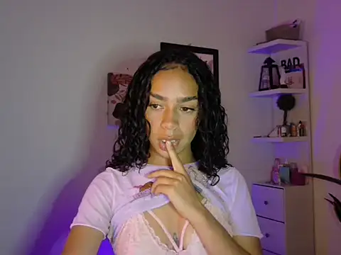 lali2gab online show from April 1, 2026, 11:24 pm