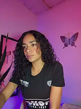 lali2gab online show from June 3, 2026, 1:52 am