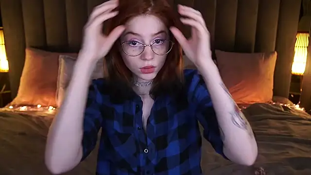 Sasha Exclusive online show from March 5, 2025, 2:46 am