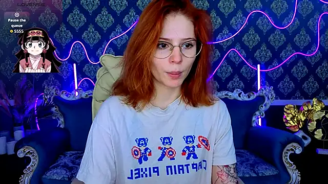 Sasha Exclusive online show from December 1, 2025, 1:49 pm