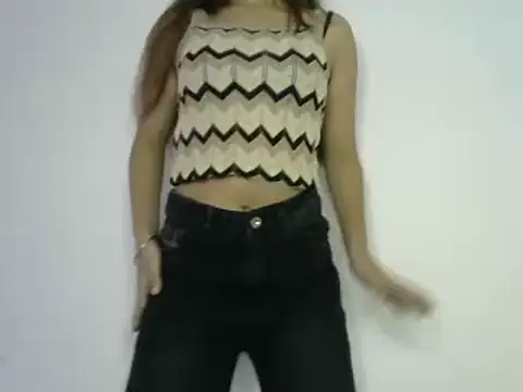 cute kaur online show from December 13, 2024, 4:43 am