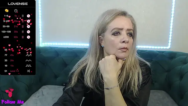 Snapshot of IvanaCharm chatting on January 30, 2025, 4:27 am IvanaCharm online show from January 30, 2025, 4:27 am