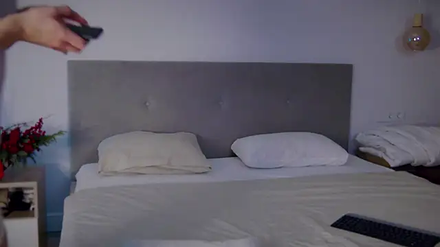 Snapshot of girl_next_door19 chatting on January 12, 2025, 5:03 am girl next door19 online show from January 12, 2025, 5:03 am