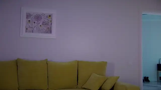 Snapshot of girl_next_door19 chatting on January 30, 2025, 8:11 am girl next door19 online show from January 30, 2025, 8:11 am